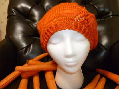 Carotene Beret Hat