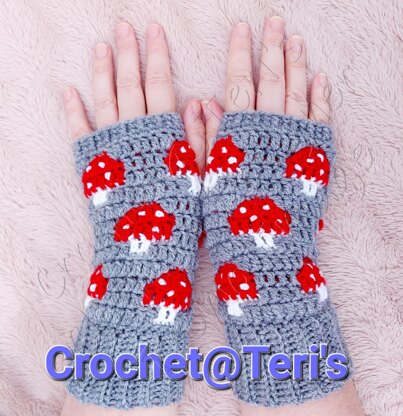 Mushroom Mosaic Gloves