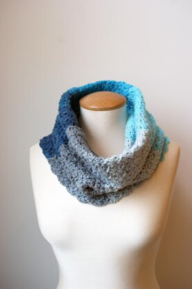 Oceania Cowl