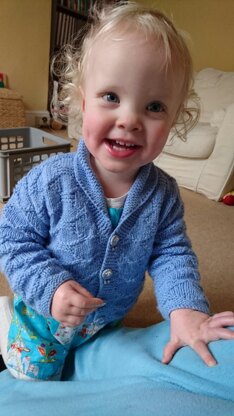 Sweet cardi for Alfie (and then Maisie!)