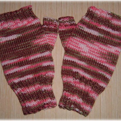 Basic fingerless mittens for lady or child