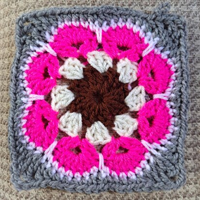 African Flower Granny Square pattern