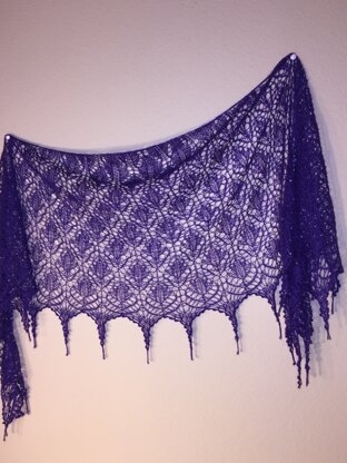 Morticia shawl