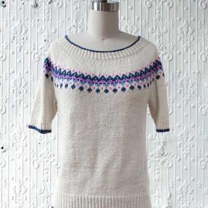 Guirnalda Sweater in Manos del Uruguay Silk Blend Semi-Solid - 2013L