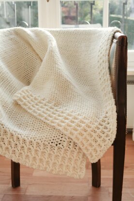 Esme waffle crochet blanket