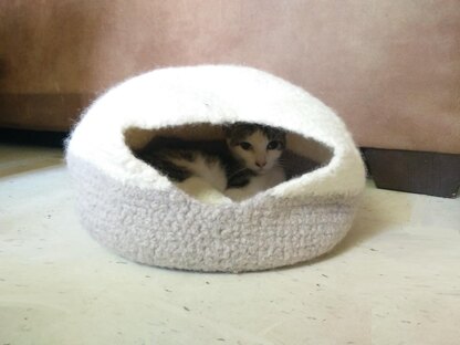 Felted Cat Cave/Bed