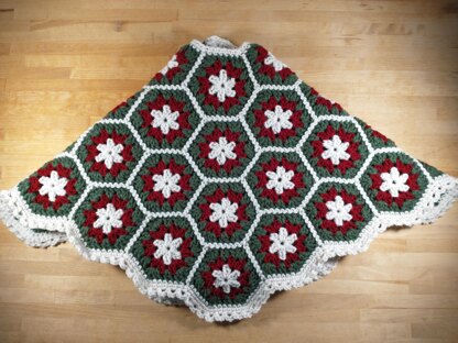 Granny Square Christmas Tree Skirt