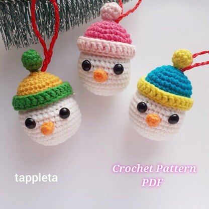 Snowman bauble with beanie hats crochet pattern, Amigurumi snowman ornament, Snowman Christmas tree ornament crochet Xmas nursery decoration