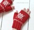 Snowflake Fingerless Mittens