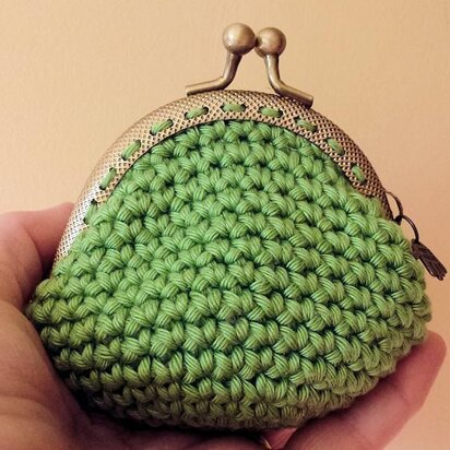 Easy Crochet Kisslock Coin Purse