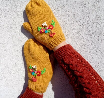 Floral Bouquet Mittens Gloves