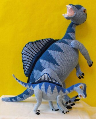 SPENCER SPINOSAURUS AND BABY TOY DINOSAUR KNITTING PATTERN - MADMONKEYKNITS