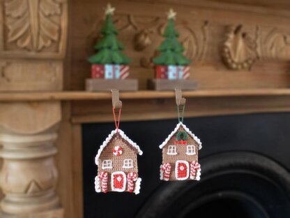 Gingerbread House Christmas Decor