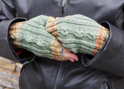 Miss Harper Fingerless Mitts