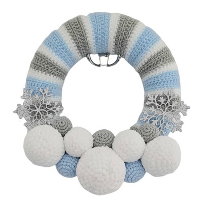 Crochet Christmas Wreath Pattern - Blizzard