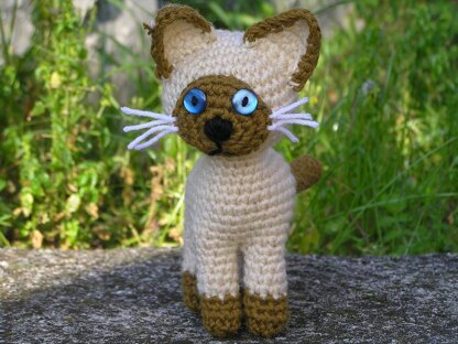 Siamese cat amigurumi