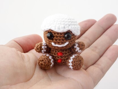 Mini Gingerbread Man Crochet Pattern