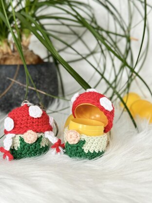 Crochet Mushroom Surprise Gnome