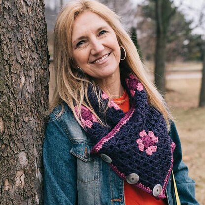 Modern Granny Square Cowl