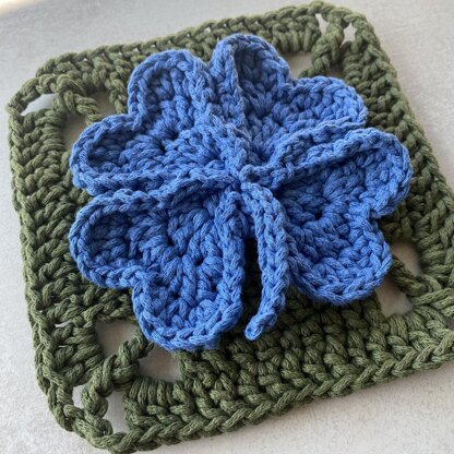 Clover Granny Square