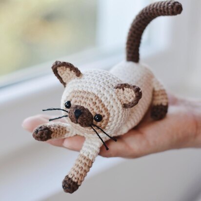 Siamese Kitten Crochet Pattern