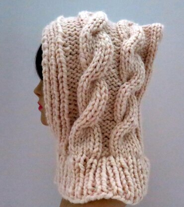 Snow Queen Cable Hooded Hat
