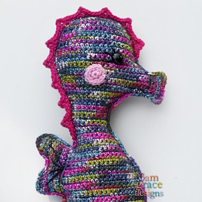 Seahorse Kawaii Cuddler™