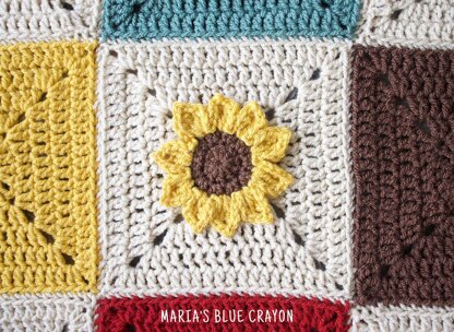 Crochet Granny Square Blanket Pattern - Maria's Blue Crayon