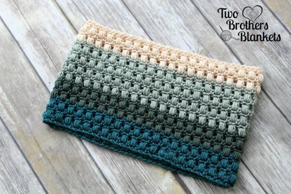 Winter Blooms Cowl