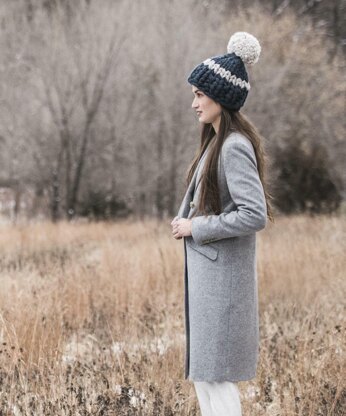 Jumbo Pom Hat in Blue Sky Fibers Woolstok Jumbo - 201901 - Downloadable PDF