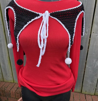 Pompom Crochet Collar