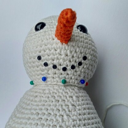 Seth the Snowman - US Terminology - Amigurumi