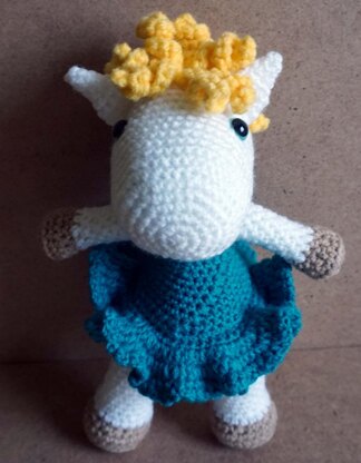 Crochet Pattern for Baby Pony Curly!