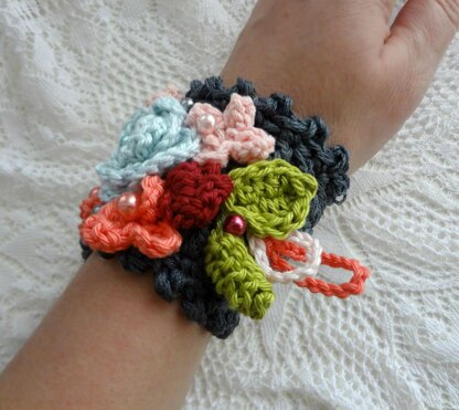 Boho Flower Cuff