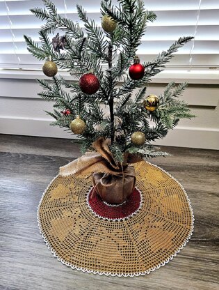 Jingle Bells Tree Skirt