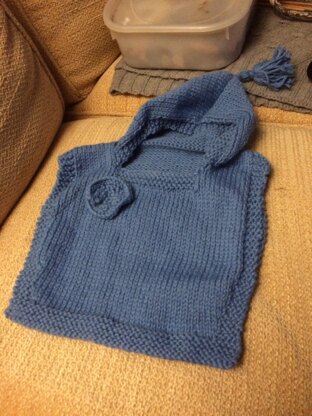 Knitted fir a perm baby in a hip cast