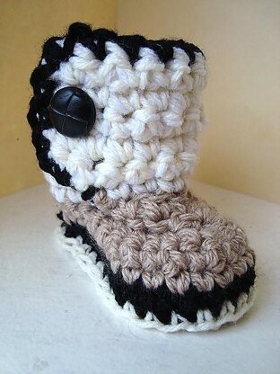 454 CROCHET BABY BOOTS