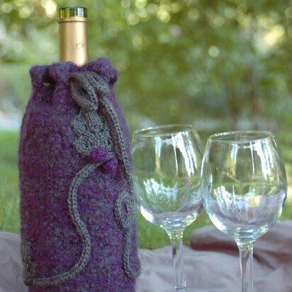 Traveling Vines Wine Cozy