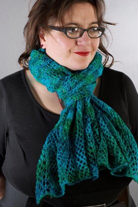 Lady Heather 7-Way Wear Shawl