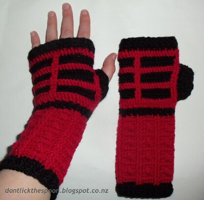 Dalek-Inspired Fingerless Gloves