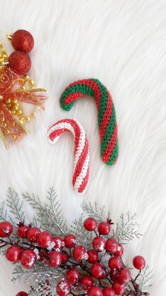 Candy cane crochet Christmas ornament pattern