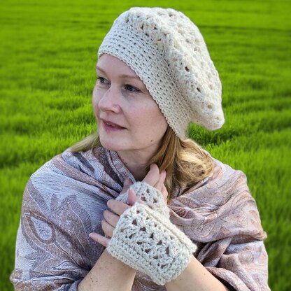 Clover Beret and Mitts Set