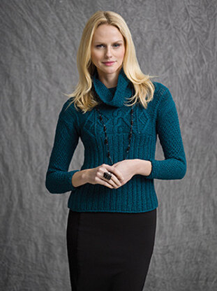 Cape Cod Fitted Pullover in Tahki Yarns Aria