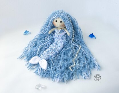 Blue Mermaid doll knitted flat