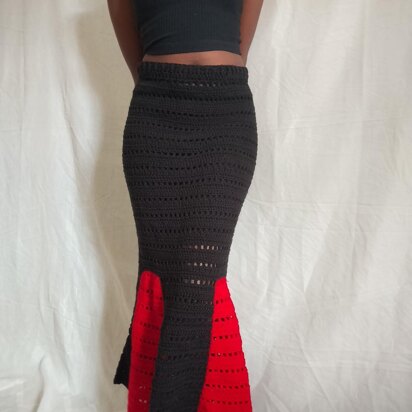 Regal Midi Length Mesh Skirt