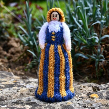 Finland National Costume Peg Doll Knitting Pattern