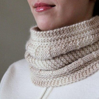 Alpeco Cowl