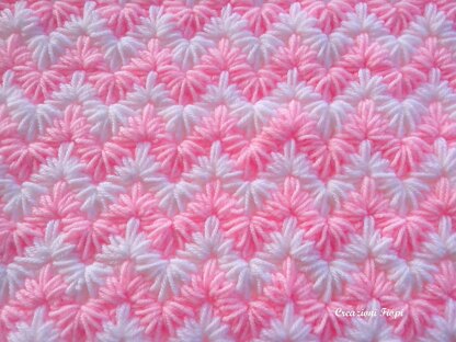 Zig zag puff baby blanket