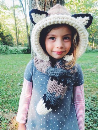 Finley the Fox Hooded Scarf