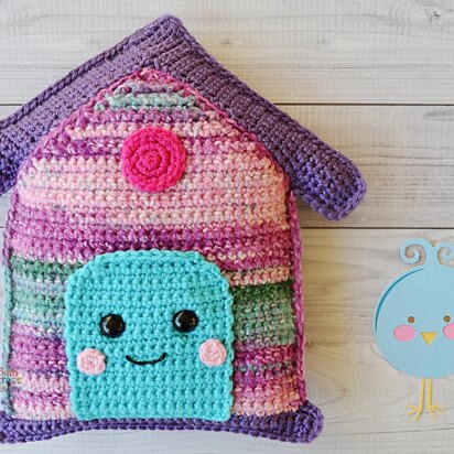 Birdhouse Kawaii Cuddler™